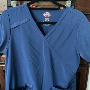 Dickies Scrubs